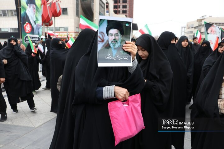 اجتماع سراسری میثاق با امام شهید امت و بیعت با رهبر سوم انقلاب در مشهد مقدس
