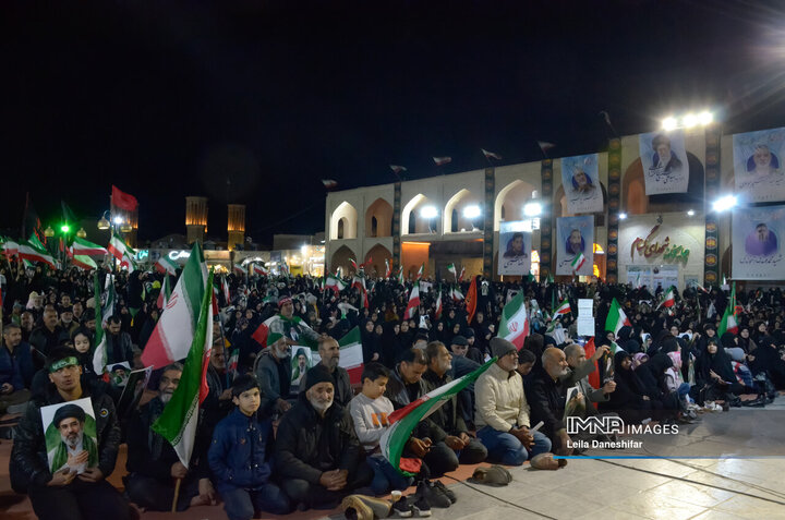 بیعت مردم یزد با رهبر معظم انقلاب اسلامیحضرت آیت الله سیدمجتبی خامنه ‌ای