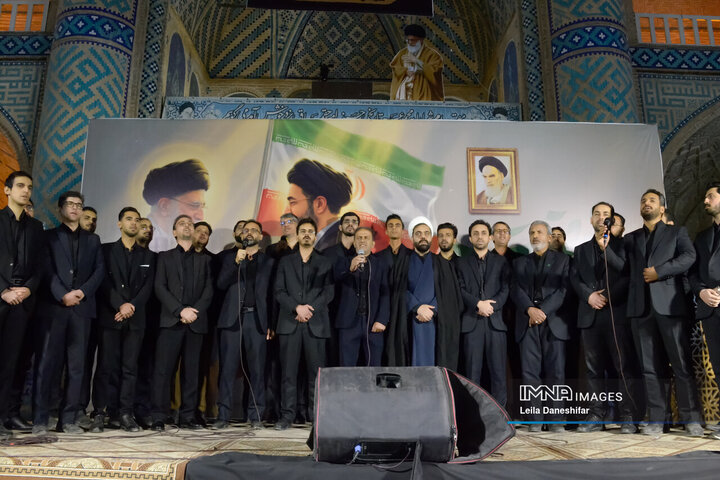 بیعت مردم یزد با رهبر معظم انقلاب اسلامیحضرت آیت الله سیدمجتبی خامنه ‌ای