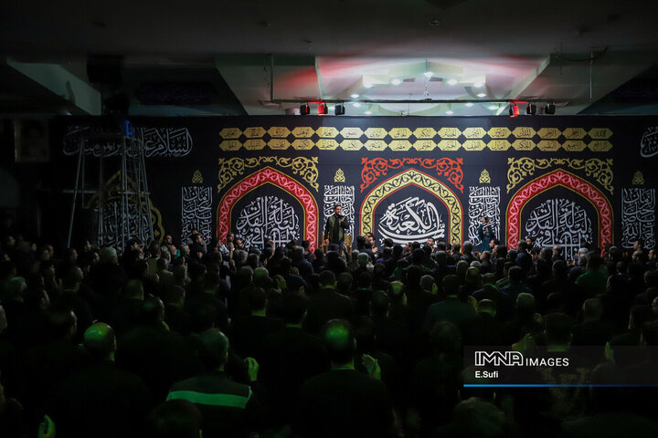 احیای شب بیست و یکم ماه مبارک رمضان در اراک