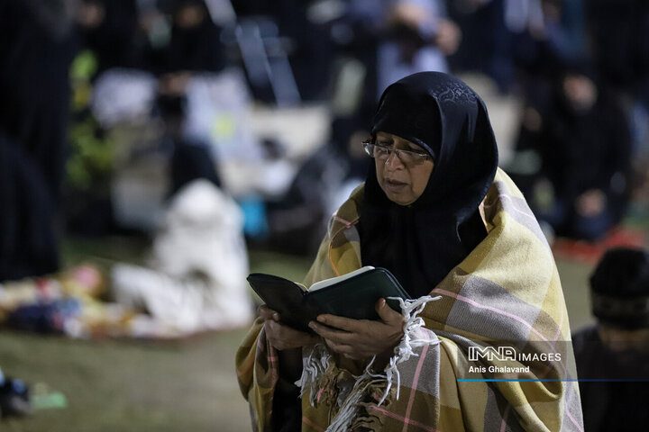 مراسم احیای شب بیست و یکم ماه مبارک رمضان در اهواز