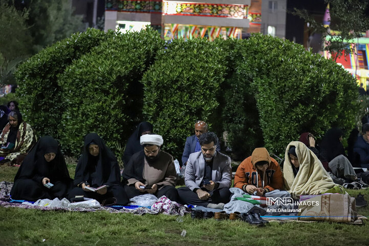 مراسم احیای شب بیست و یکم ماه مبارک رمضان در اهواز