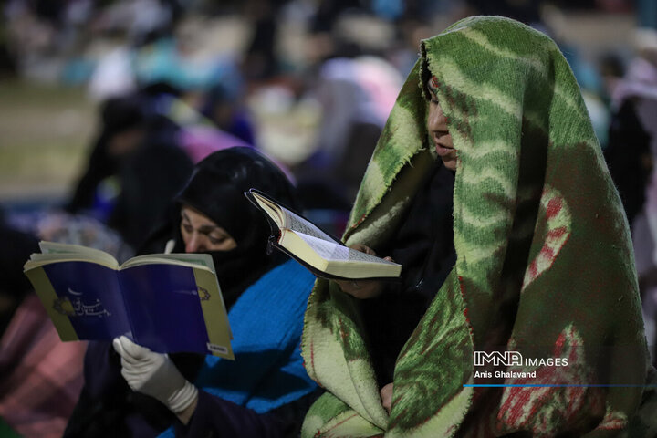 مراسم احیای شب بیست و یکم ماه مبارک رمضان در اهواز