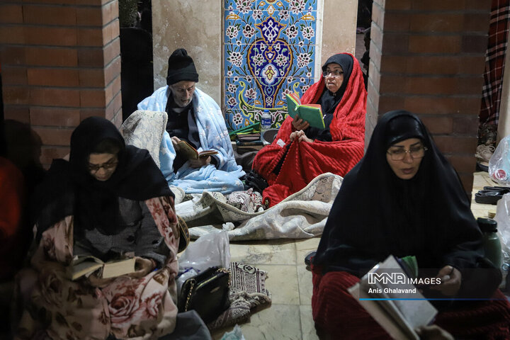 مراسم احیای شب بیست و یکم ماه مبارک رمضان در اهواز