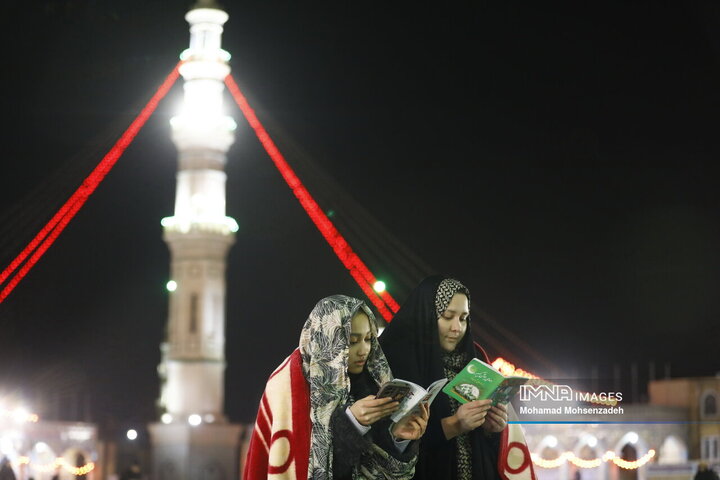 مراسم احیا شب بیست ویکم ماه مبارک رمضان در مسجد مقدس جمکران