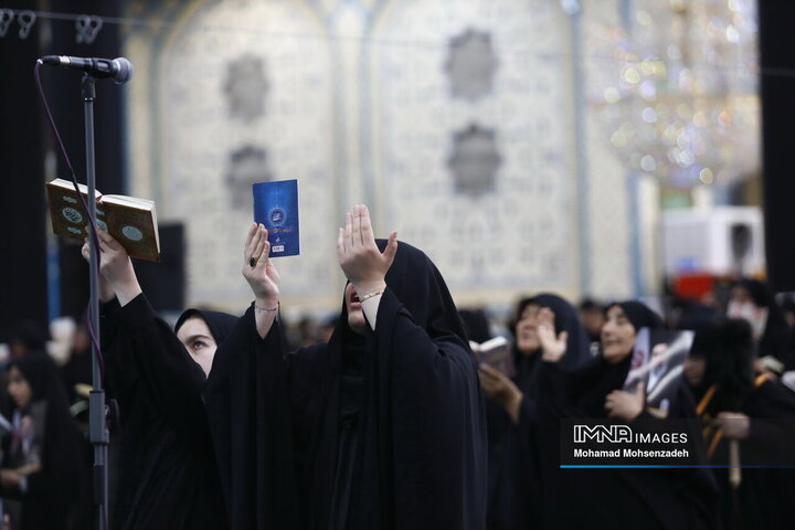 مراسم احیا شب بیست ویکم ماه مبارک رمضان در مسجد مقدس جمکران