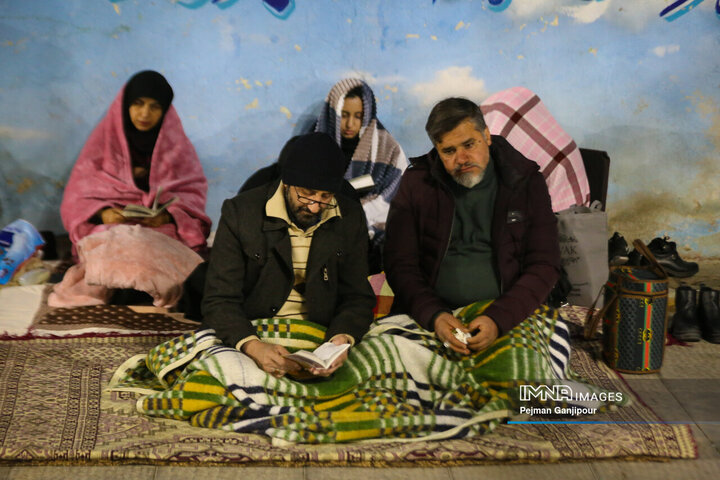 احیای شب بیست‌و‌یکم ماه مبارک رمضان در گلستان شهدای اصفهان