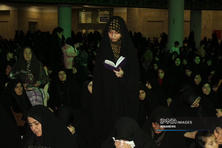 شب قدر در مصلی نماز جمعه زنجان