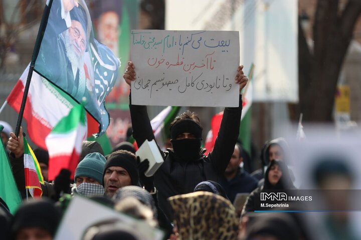 اجتماع عظیم مردمی قرآنی شهید راه قرآن آیت الله سید علی حسینی خامنه‌ای(قدس‌سره) در تبریز