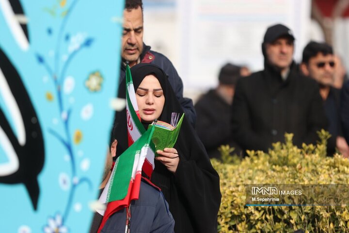 اجتماع عظیم مردمی قرآنی شهید راه قرآن آیت الله سید علی حسینی خامنه‌ای(قدس‌سره) در تبریز