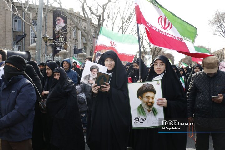 اجتماع عظیم مردمی قرآنی شهید راه قرآن آیت الله سید علی حسینی خامنه‌ای(قدس‌سره) در تبریز