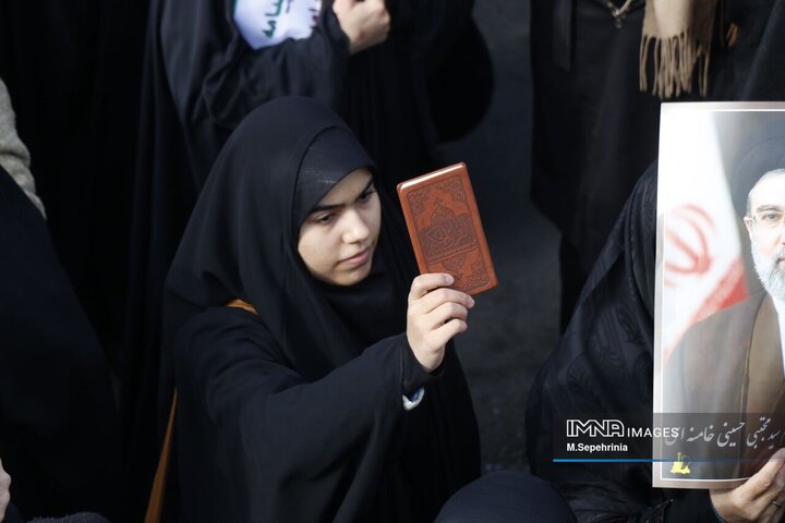 اجتماع عظیم مردمی قرآنی شهید راه قرآن آیت الله سید علی حسینی خامنه‌ای(قدس‌سره) در تبریز