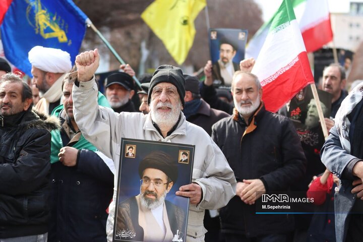 اجتماع عظیم مردمی قرآنی شهید راه قرآن آیت الله سید علی حسینی خامنه‌ای(قدس‌سره) در تبریز