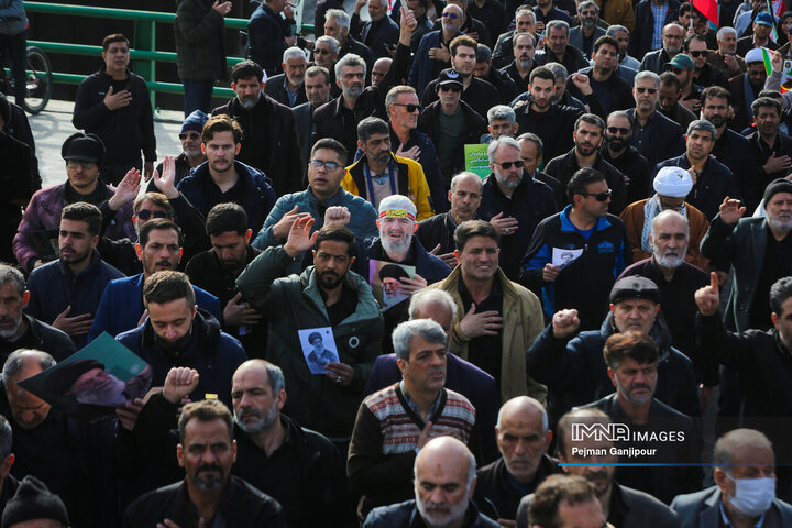 سومین مراسم تشییع پیکر مطهر شهدای جنایات اخیر آمریکایی صهیونی در اصفهان