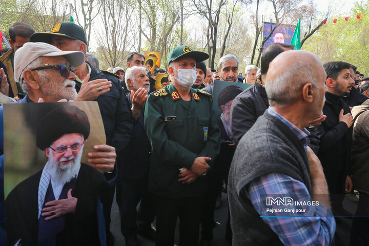 سومین مراسم تشییع پیکر مطهر شهدای جنایات اخیر آمریکایی صهیونی در اصفهان