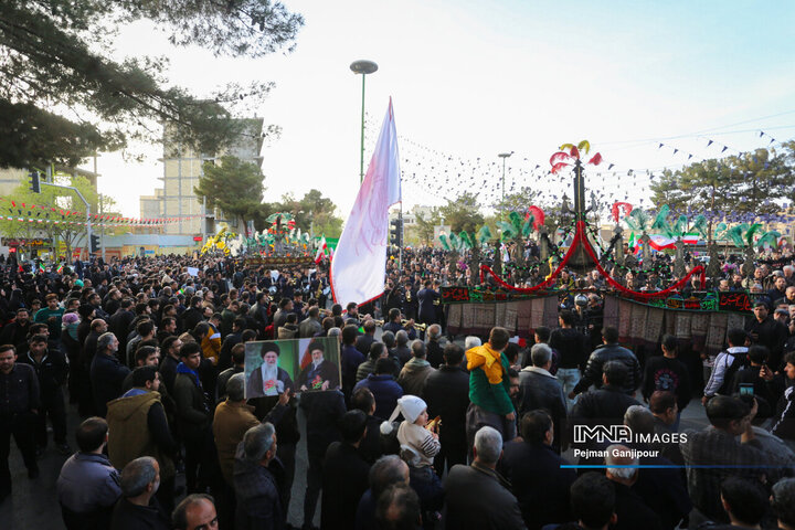 قافله عزاداران علوی در خوراسگان اصفهان