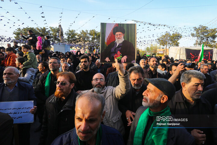 قافله عزاداران علوی در خوراسگان اصفهان