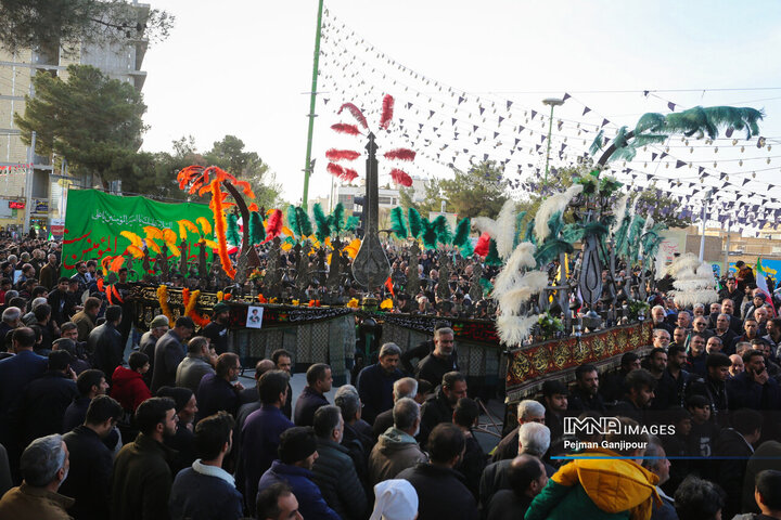قافله عزاداران علوی در خوراسگان اصفهان