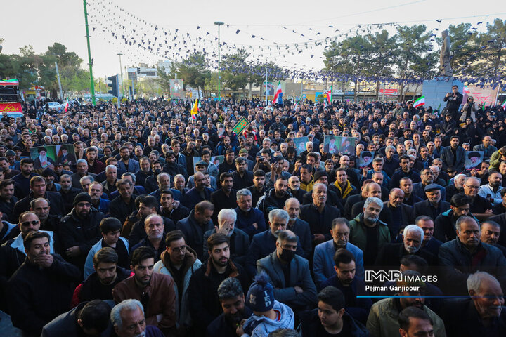 قافله عزاداران علوی در خوراسگان اصفهان