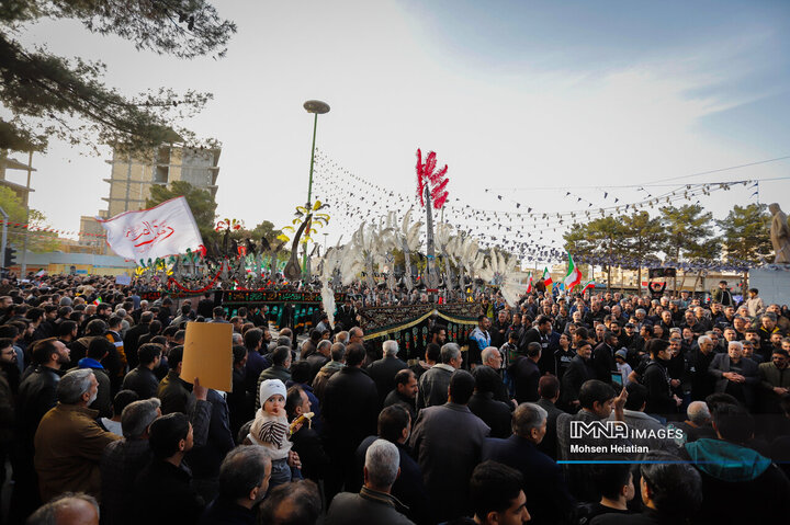 قافله عزاداران علوی در خوراسگان اصفهان