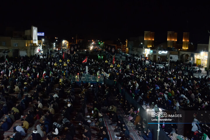 حضور میدانی مردم دارالعباده یزد درشب بیست و سوم ماه مبارک رمضان