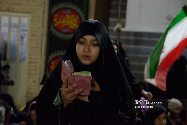 حضور میدانی مردم دارالعباده یزد درشب بیست و سوم ماه مبارک رمضان