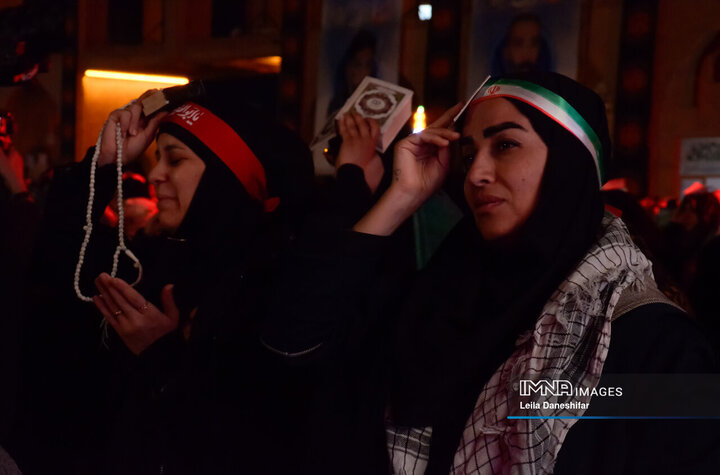 حضور میدانی مردم دارالعباده یزد درشب بیست و سوم ماه مبارک رمضان