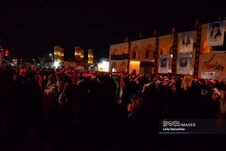حضور میدانی مردم دارالعباده یزد درشب بیست و سوم ماه مبارک رمضان