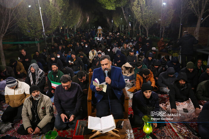 احیای شب بیست‌و‌سوم ماه مبارک رمضان در گذر فرهنگی چهارباغ