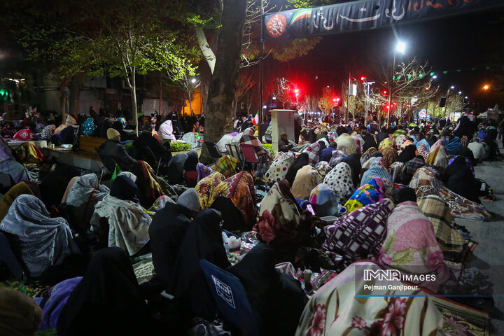 احیای شب بیست‌و‌سوم ماه مبارک رمضان در گذر فرهنگی چهارباغ