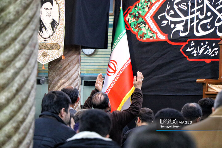 احیای دل‌ها و اجتماعِ منتقمون در شب سوم احیا در کرمانشاه
