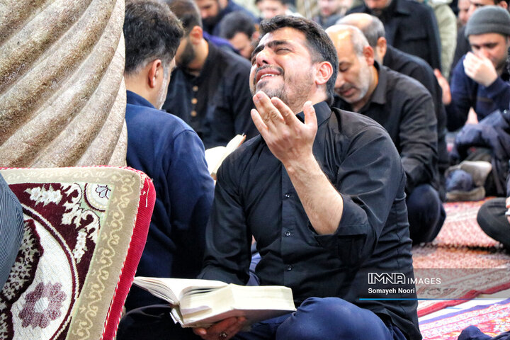 احیای دل‌ها و اجتماعِ منتقمون در شب سوم احیا در کرمانشاه