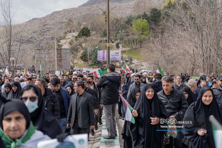 حماسه حضور در دیار لرها؛ خرم‌آباد در روز قدس یک‌صدا با فریاد الله اکبر