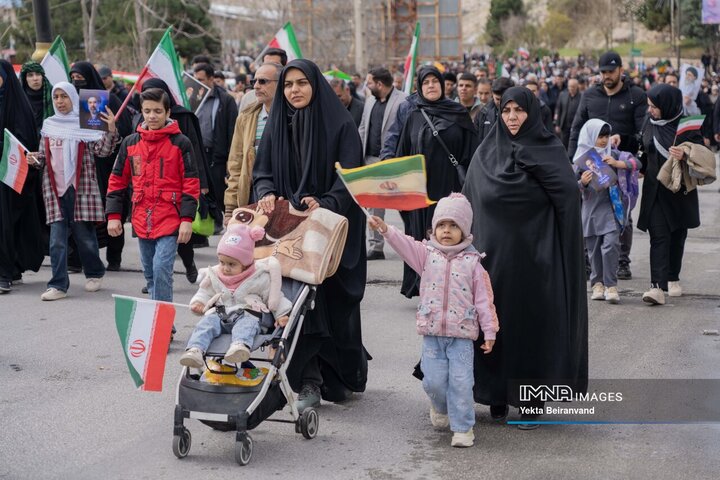 حماسه حضور در دیار لرها؛ خرم‌آباد در روز قدس یک‌صدا با فریاد الله اکبر