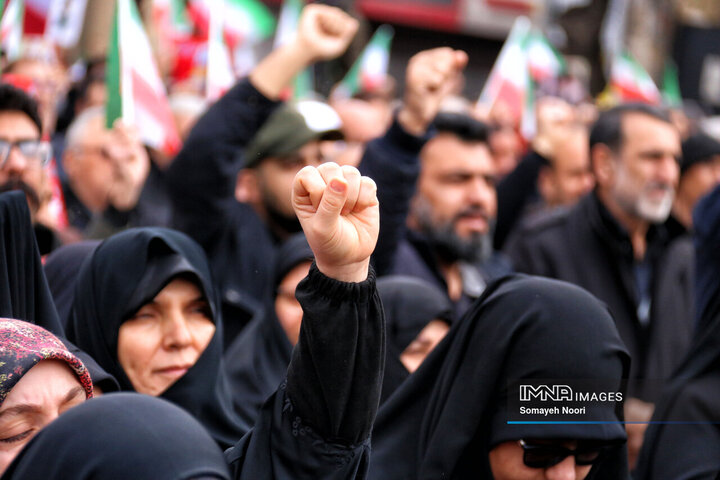 بیعتِ کرمانشاه با رهبر و انزجارِ جهانی از صهیونیسم در روز قدس