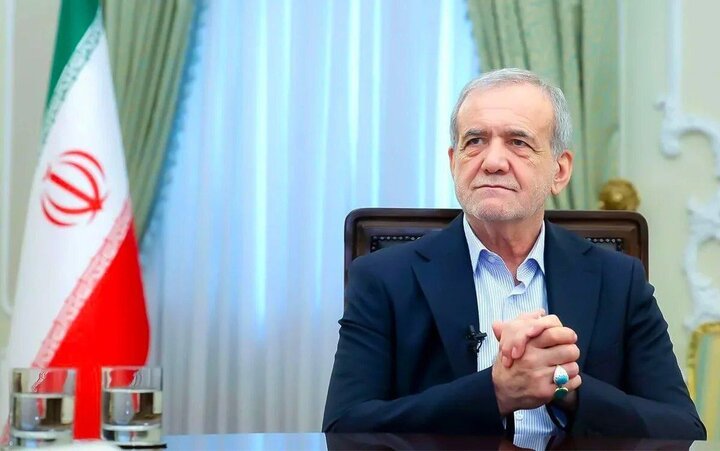 قدردان حضور پرافتخار ملت ایران هستم/ خود را موظف به تبعیت کامل از رهنمودهای رهبری می‌دانم