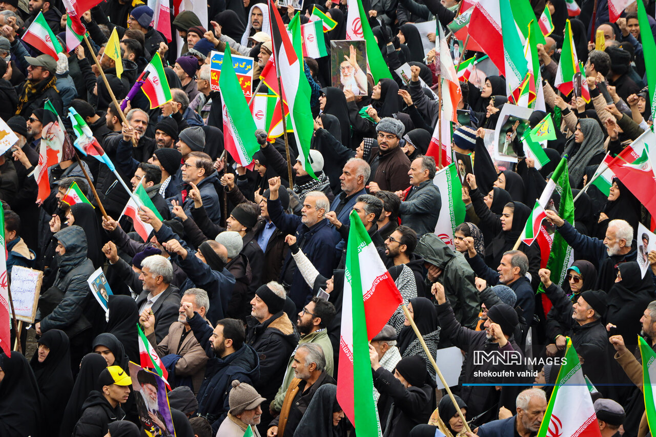خاک ایران، گورستان متجاوزان/ از تنگستان تا امروز، این سرزمین جای جولان بیگانه نیست