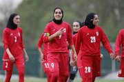 زهرا قنبری از پناهندگی در استرالیا انصراف داد/ تیم ملی زنان در حال تکمیل و بازگشت است