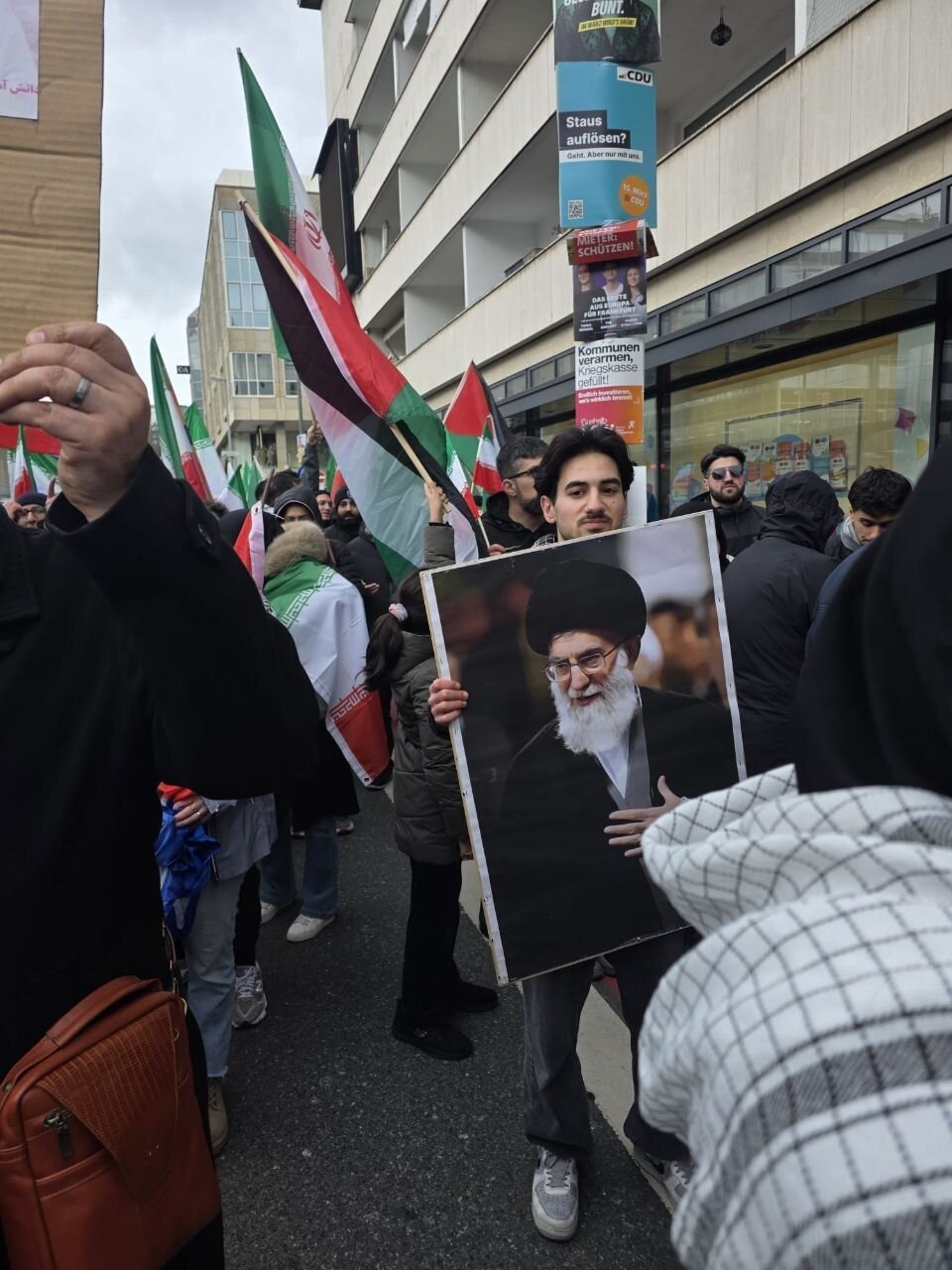 فریاد خیبر خیبر یا صهیون در قلب اروپا!