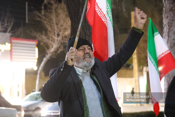 تشییع شهید «سجاد نادری زانیانی» در شهرکرد
