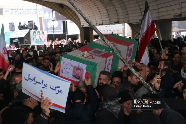 تشییع پیکر مطهر پنج راهدار شهید استان زنجان