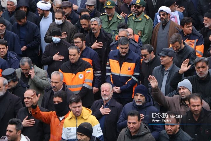 تشییع پیکر مطهر پنج راهدار شهید استان زنجان