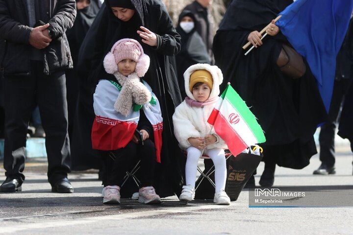 تشییع پیکر ۳ شهید جنگ اقتدار در تبریز