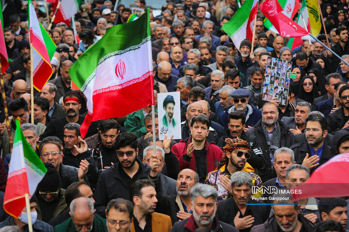 فیلم| شهید سجاد نادری زانیانی در زادگاهش آرام گرفت