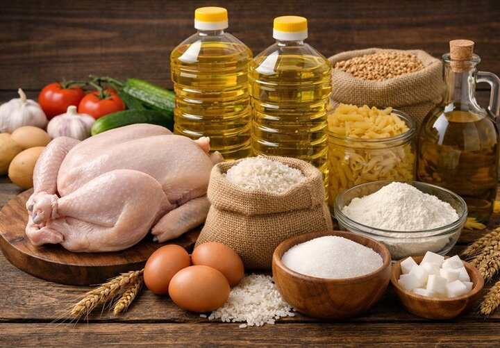 مشکلی در روند تأمین و توزیع کالاهای اساسی وجود ندارد