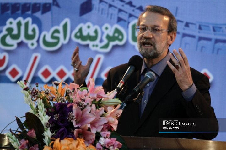 تصاویری از سفرهای شهید «علی لاریجانی» به اصفهان