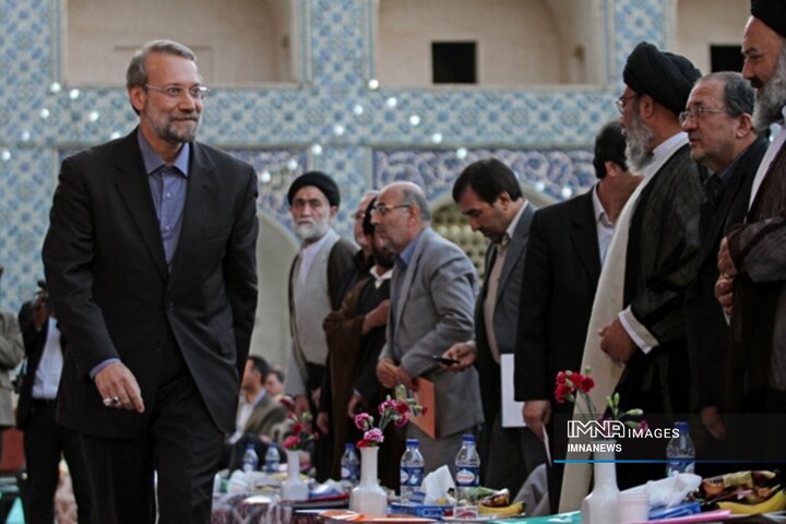تصاویری از سفرهای شهید «علی لاریجانی» به اصفهان