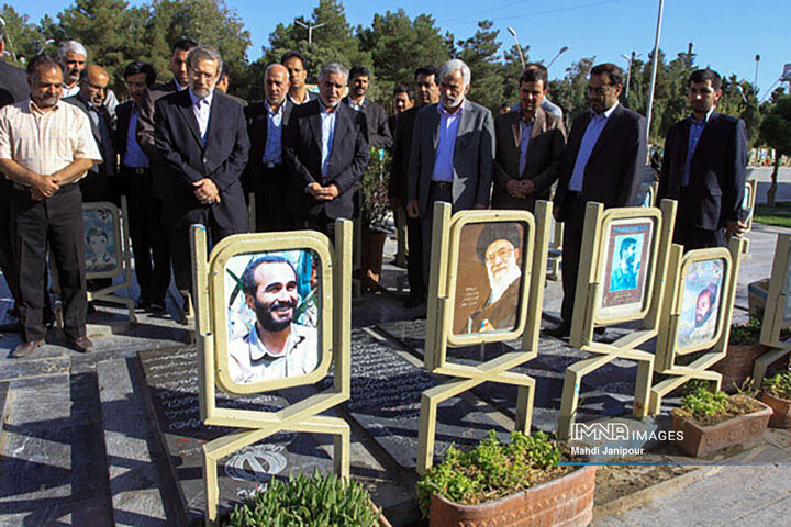 تصاویری از سفرهای شهید «علی لاریجانی» به اصفهان
