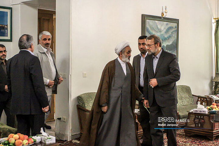 تصاویری از سفرهای شهید «علی لاریجانی» به اصفهان
