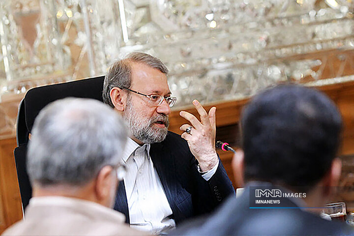 تصاویری از سفرهای شهید «علی لاریجانی» به اصفهان